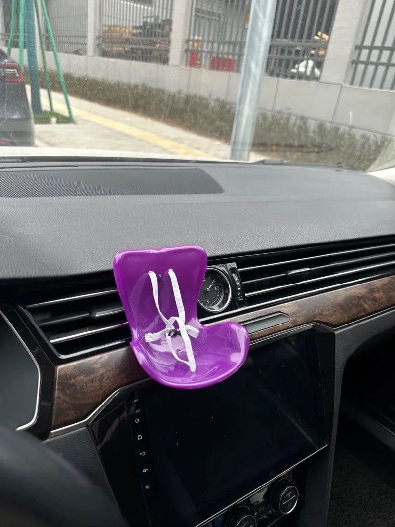 Labubu Doll Car Seat – Cute 15–17cm Accessory & Car Air Vent Decor
