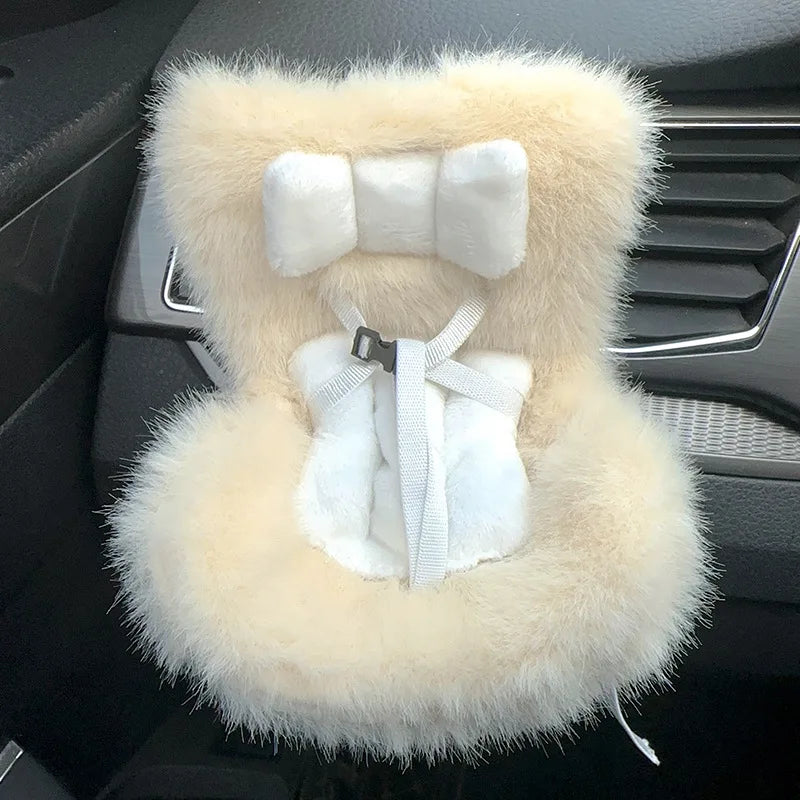 Labubu Doll Car Seat – Cute 15–17cm Accessory & Car Air Vent Decor