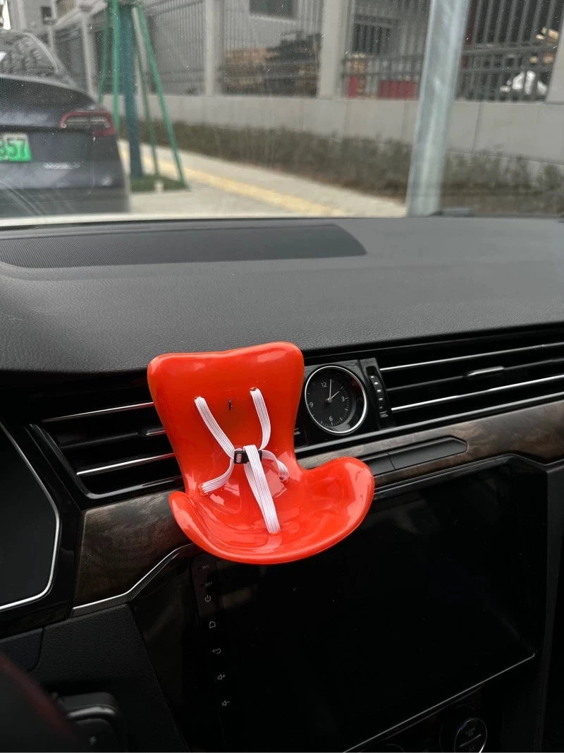 Labubu Doll Car Seat – Cute 15–17cm Accessory & Car Air Vent Decor